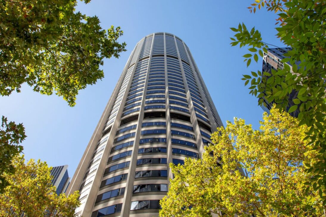 El rascacielos más alto de Australia vuelve a la disputa con Melbourne, Gold Coast y Sydney intentando derribar la Q1 Tower tras dos décadas de liderazgo absoluto.