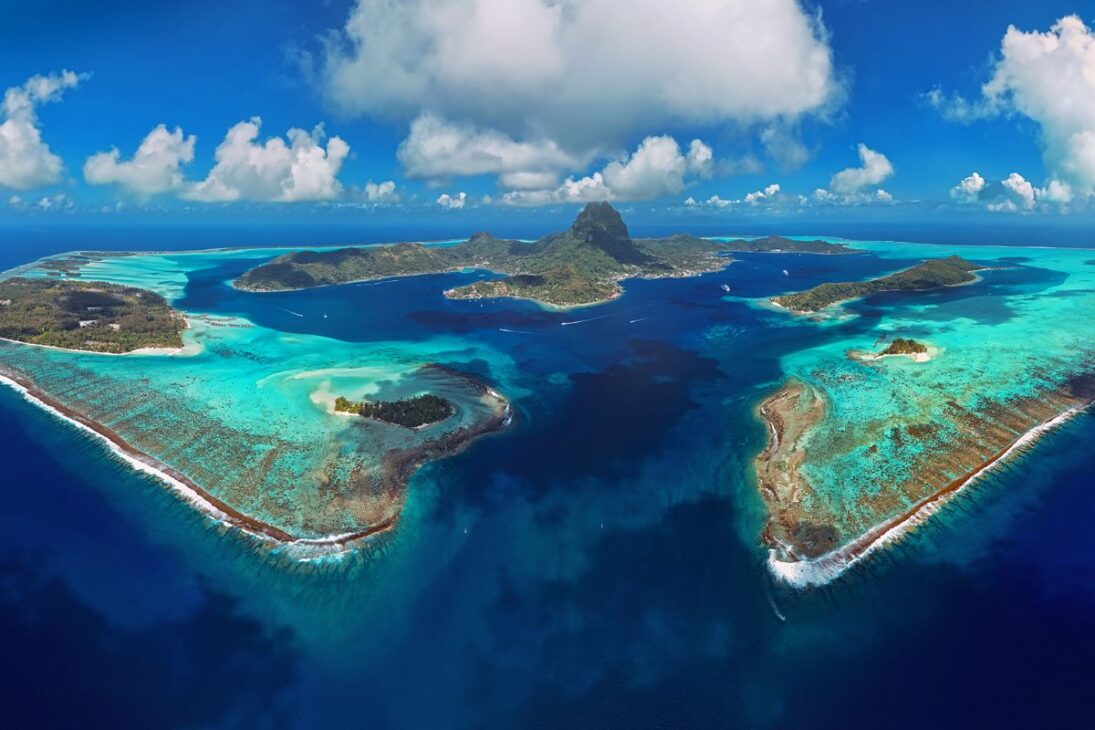 Bora Bora revela cómo volcán, corales, logística y Pacífico moldean una isla de belleza extrema que depende de ingeniería invisible para continuar viva.