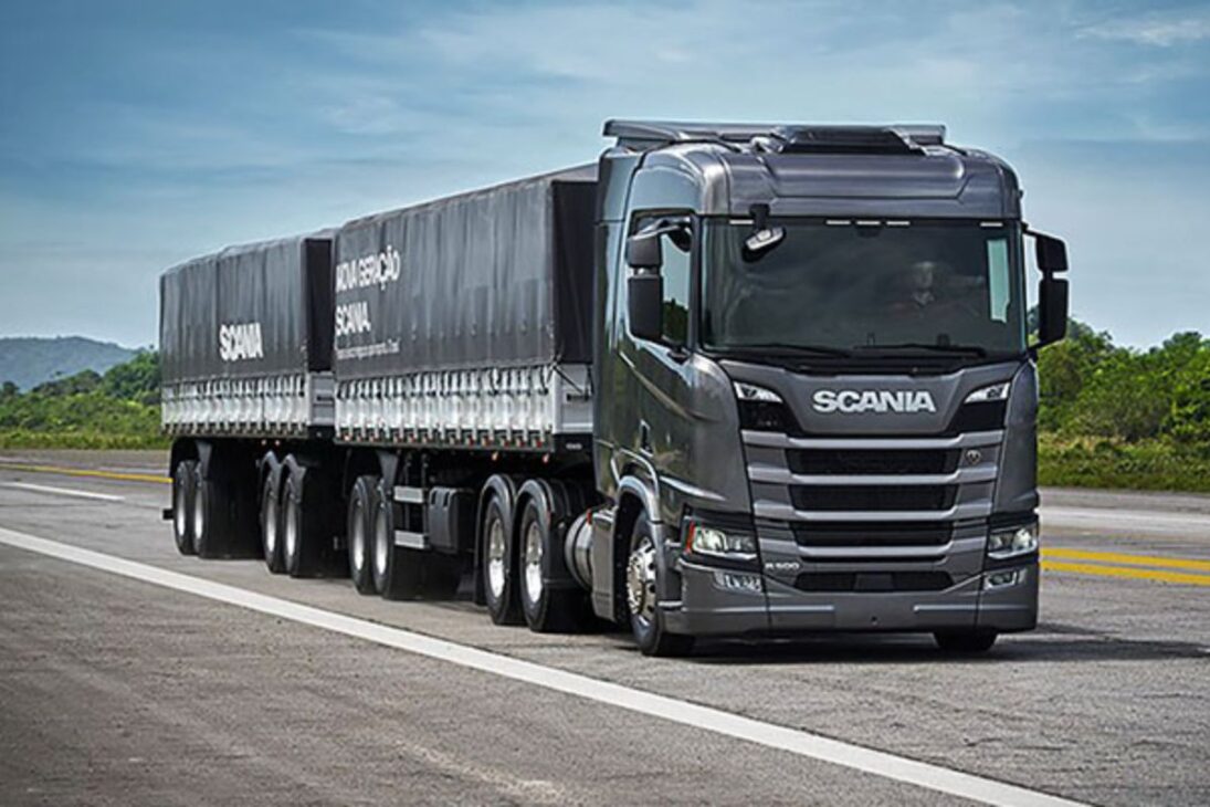 Freno a aire en el camión: cómo el aire comprimido garantiza una frenada segura en vehículos pesados y aplica el freno automáticamente si la presión falla.