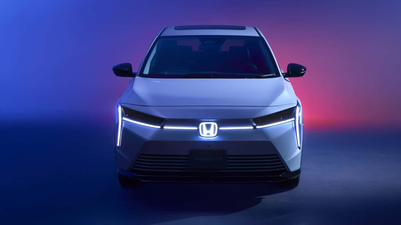 Honda revive el Insight como SUV eléctrico con 201 cv, batería de 68,8 kWh y más de 500 km de autonomía. Modelo estrena con tecnología y nuevo posicionamiento.