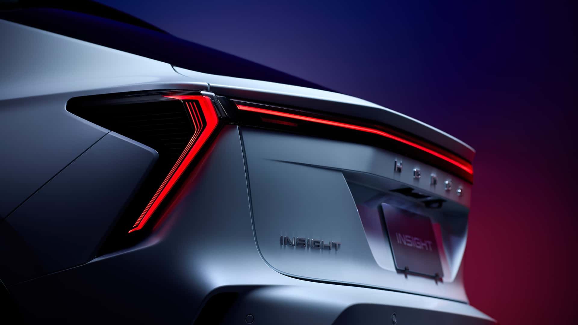 Honda revive o Insight como SUV elétrico com 201 cv, bateria de 68,8 kWh e mais de 500 km de autonomia. Modelo estreia com tecnologia e novo posicionamento.