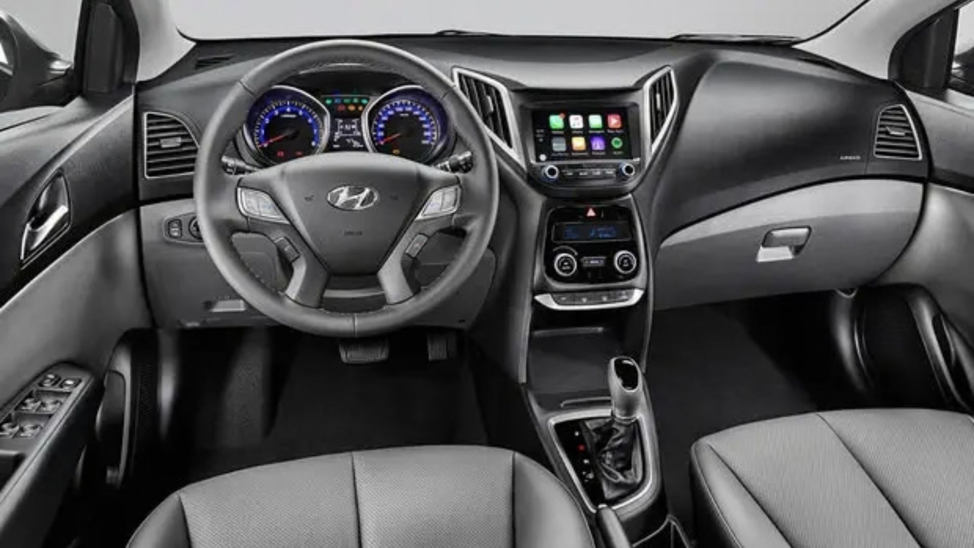 Veja 5 sedãs usados automáticos perto de R$ 60 mil, com modelos da Toyota, Honda, Hyundai e Chevrolet conhecidos pela confiabilidade e boa revenda.