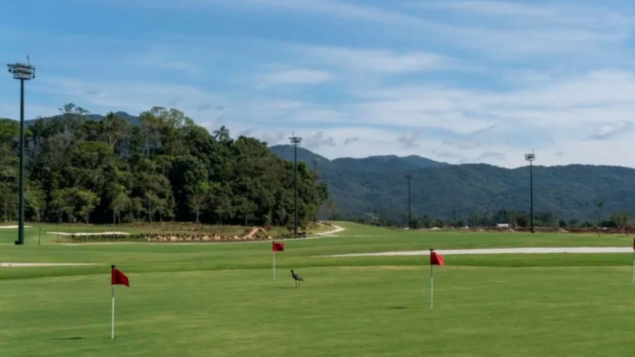 Porto Belo Golf: campo de golf iluminado por LED en Santa Catarina recibe R$ 400 milhões e integra megacomplexo turístico de R$ 12 mil milhões.