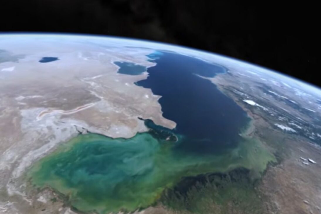Mar Caspio: mar o lago con corteza híbrida, ciudades sumergidas y volcanes de lodo. Entiende por qué desafía a los científicos.