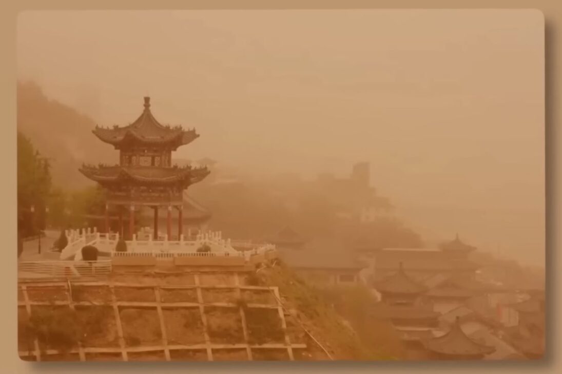 el desierto de Gobi muestra cómo China utilizó paja para frenar dunas y detener la desertificación con una técnica simple validada por satélites.