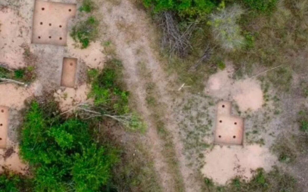 Piezas arqueológicas fueron localizadas durante obras de pavimentación de la BR-156, en el Sur de Amapá. Los hallazgos refuerzan la importancia del trabajo del DNIT y de la preservación histórica. Foto: Divulgación