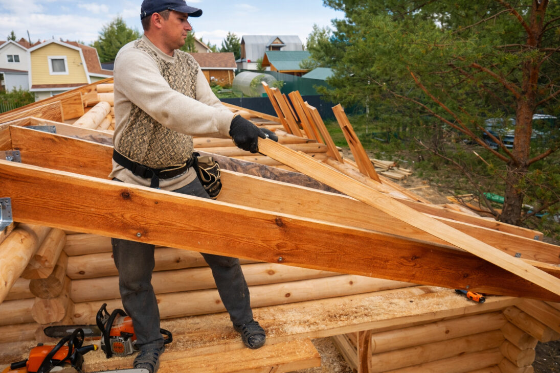 encaixe perfeito com toras de madeira