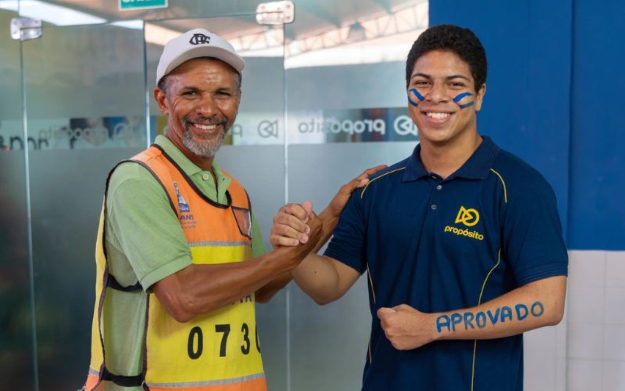 Estudante do Piauí, filho de mototaxista, é aprovado em 1º lugar no ITA e também garante vaga no IME após estudar em escola pública e conquistar bolsa de 100%.