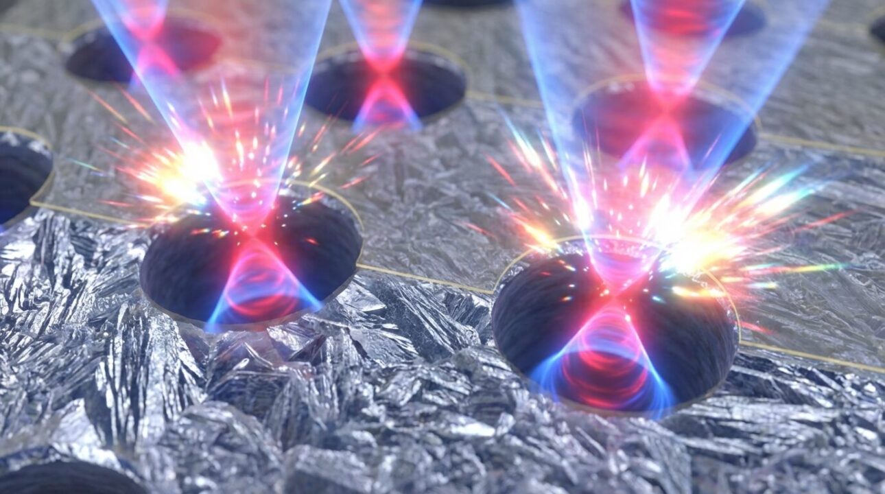 Vacios de Mie Atrapando Luz en el Aire y Desbloqueando la Óptica No Lineal en Materiales 2D, Ampliando Emisión y Conversión de Frecuencia Sin Alterar las Capas